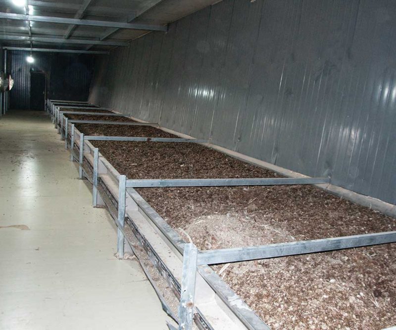 Uses of Air-Drying Equipment for Laying Hen Manure